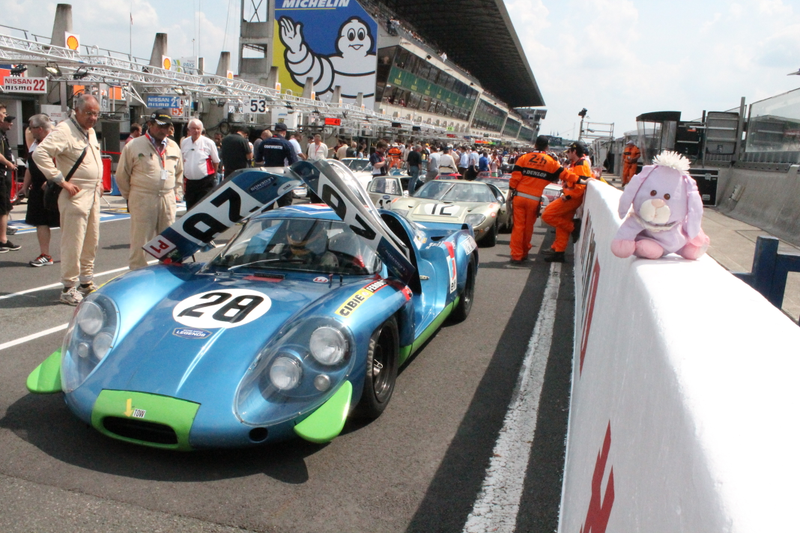 Illustration for article titled How To Watch Motorsports In Person And Enjoy It, As You Should